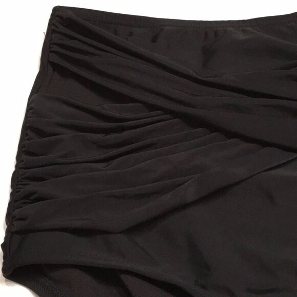 Gabi Fresh X Swimsuits for all bikini bottoms. NWT - Picture 4 of 5